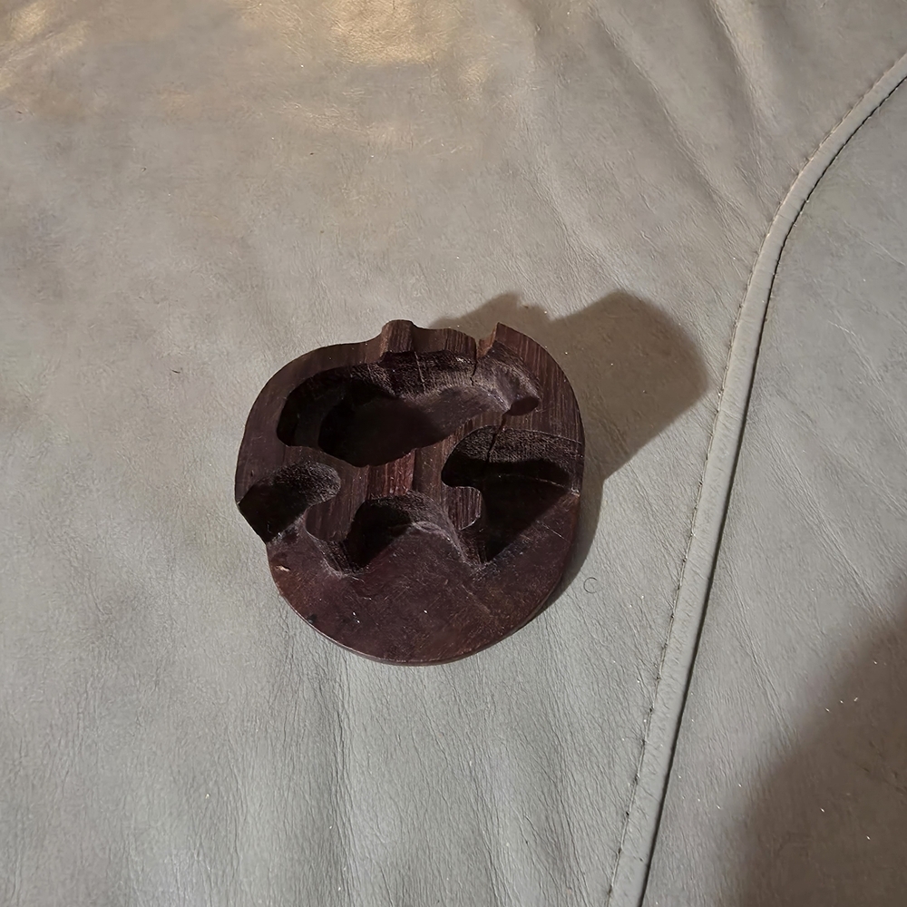 Vintage Hand Carved Wooden Secret, Trinket,Keepsake Box With A Unique Design - Picture 5 of 5